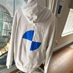 BW HOODIE